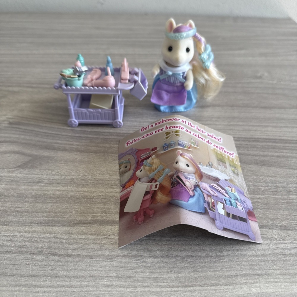 Sylvanian Families Calico Critters Pony's Hair Stylist Hair Salon Set